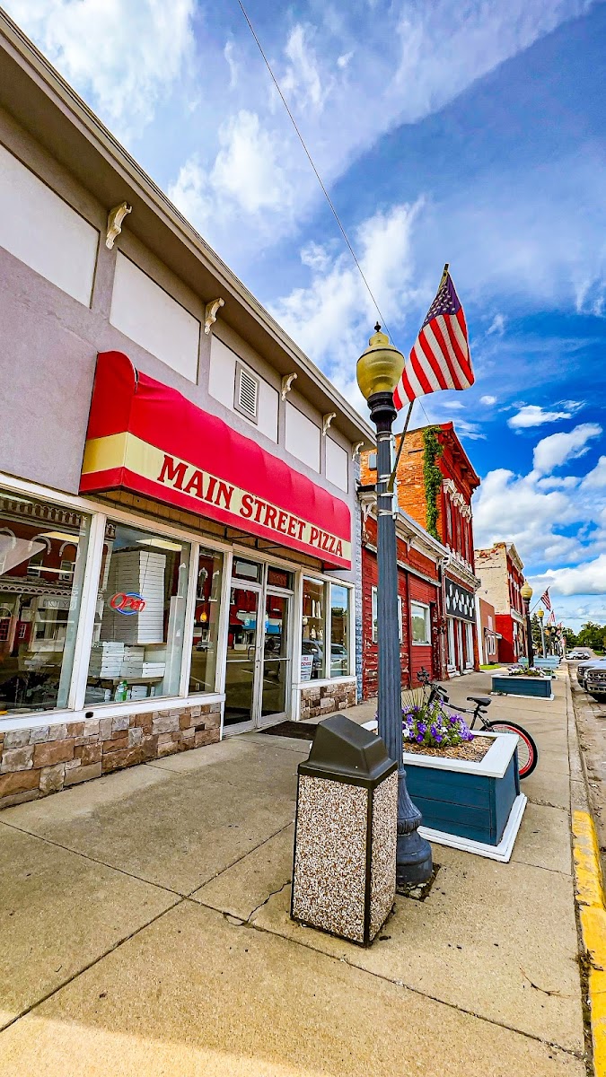 Main Street Pizza