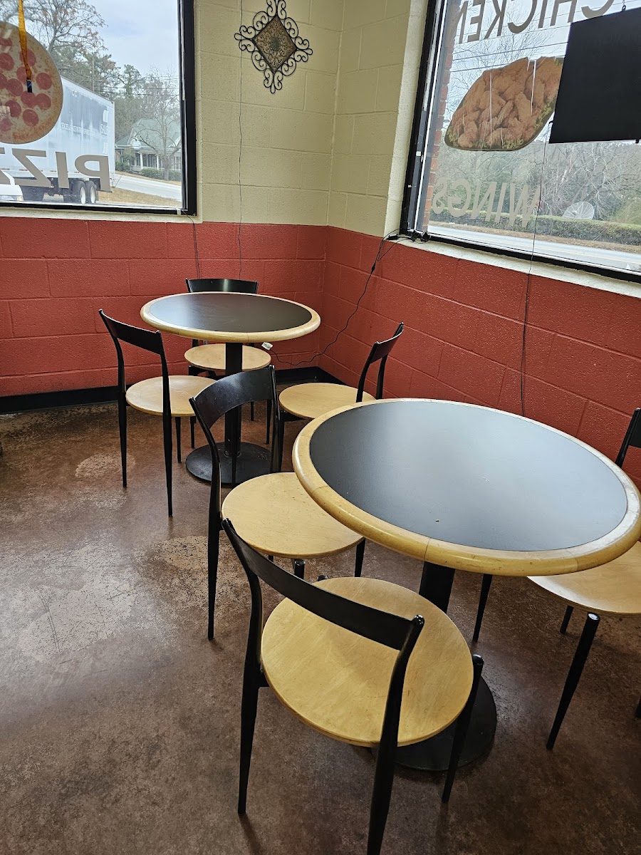 Mama Noi’S - Morven