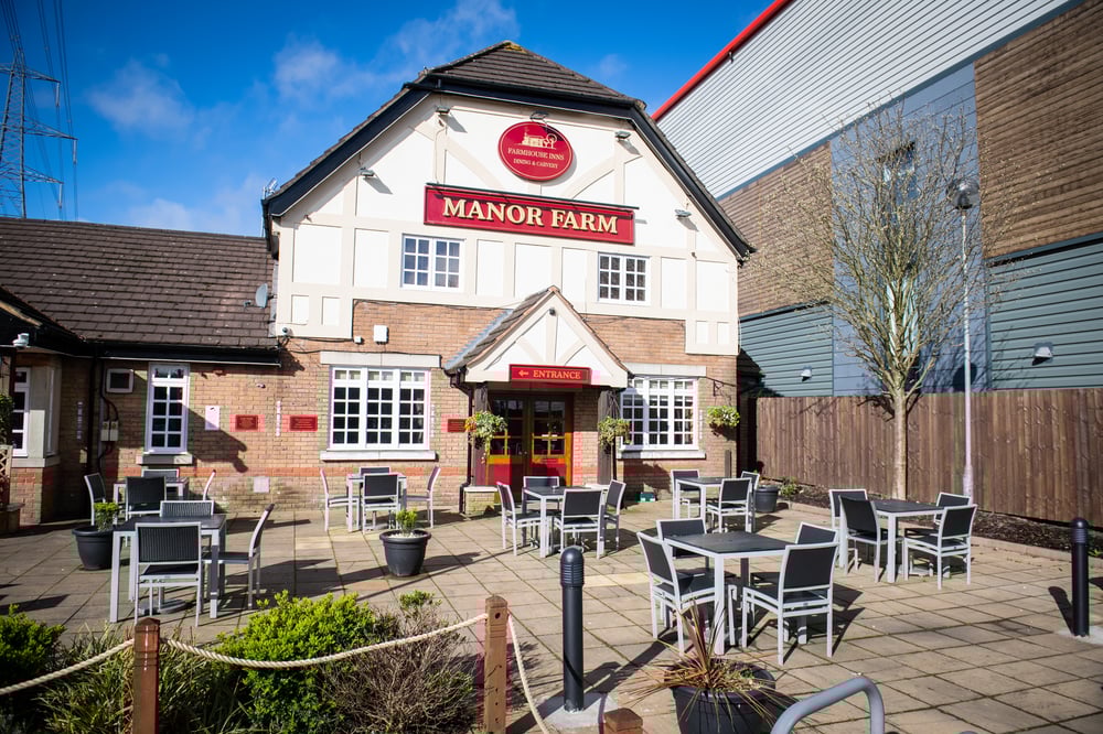 Manor Farm - Dining & Carvery