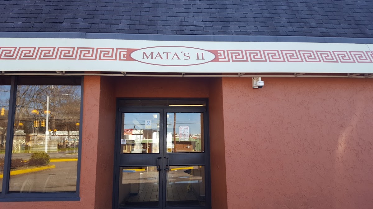 Mata’S Ii Greek Pizza & Grinders