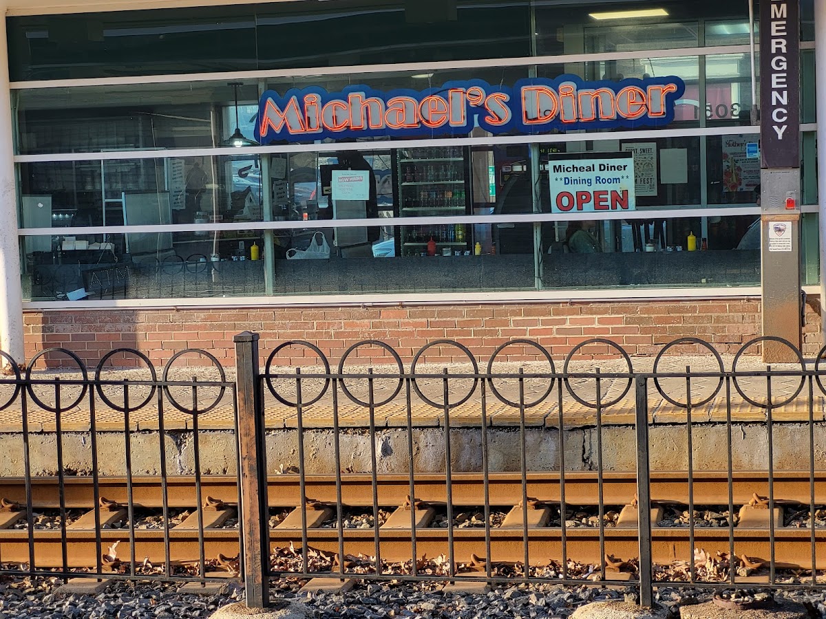 Michael's Diner At Shaker Square