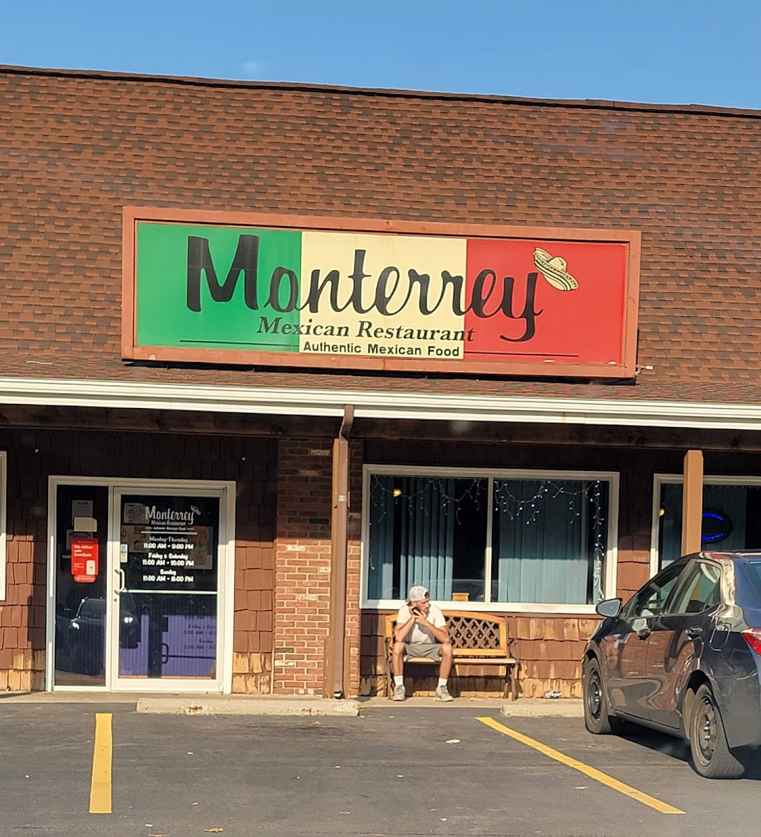 Monterrey's Mexican Restaurant