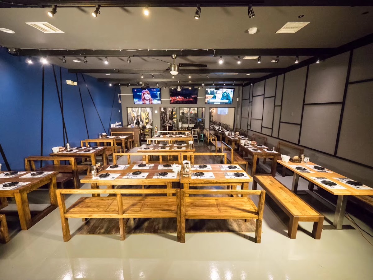 Mr Sheng Bbq & Music Bar