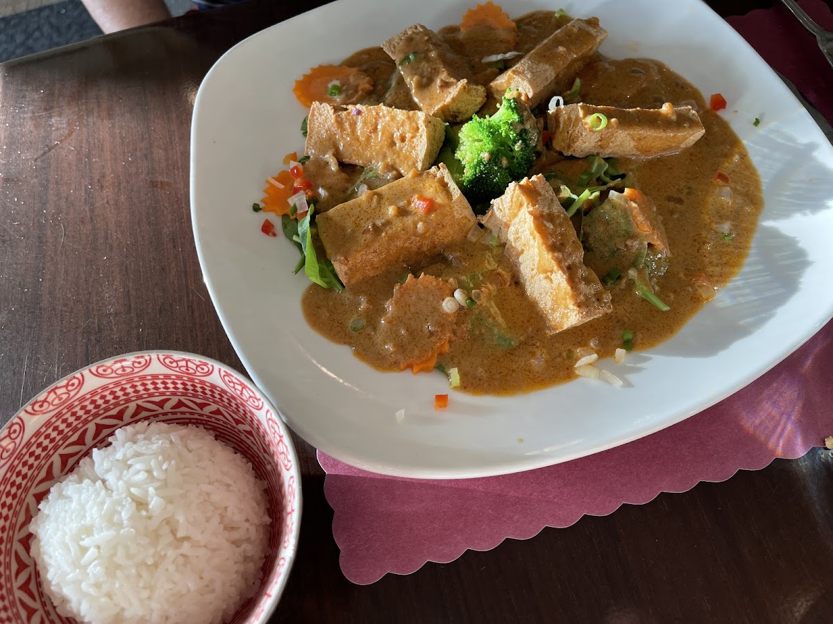 Nine Thai Cuisine