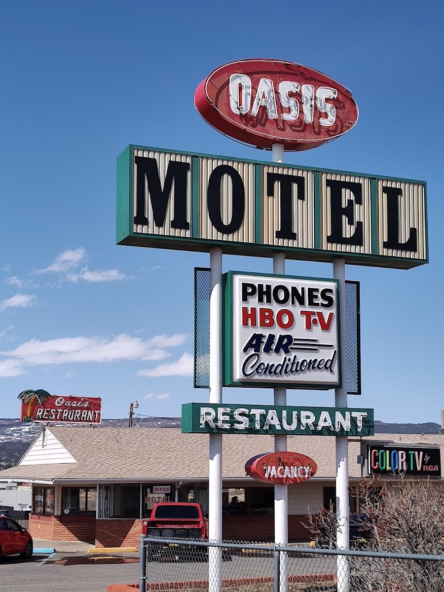 Oasis Restaurant And Motel