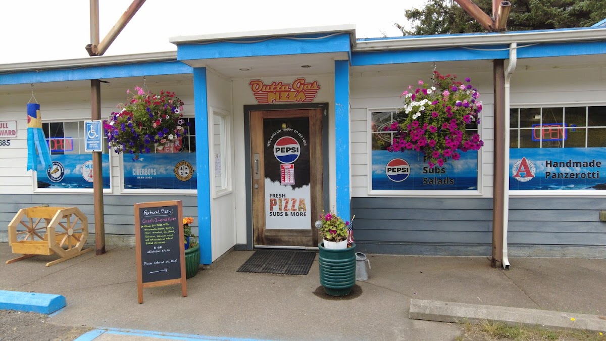 Outtagas Pizza