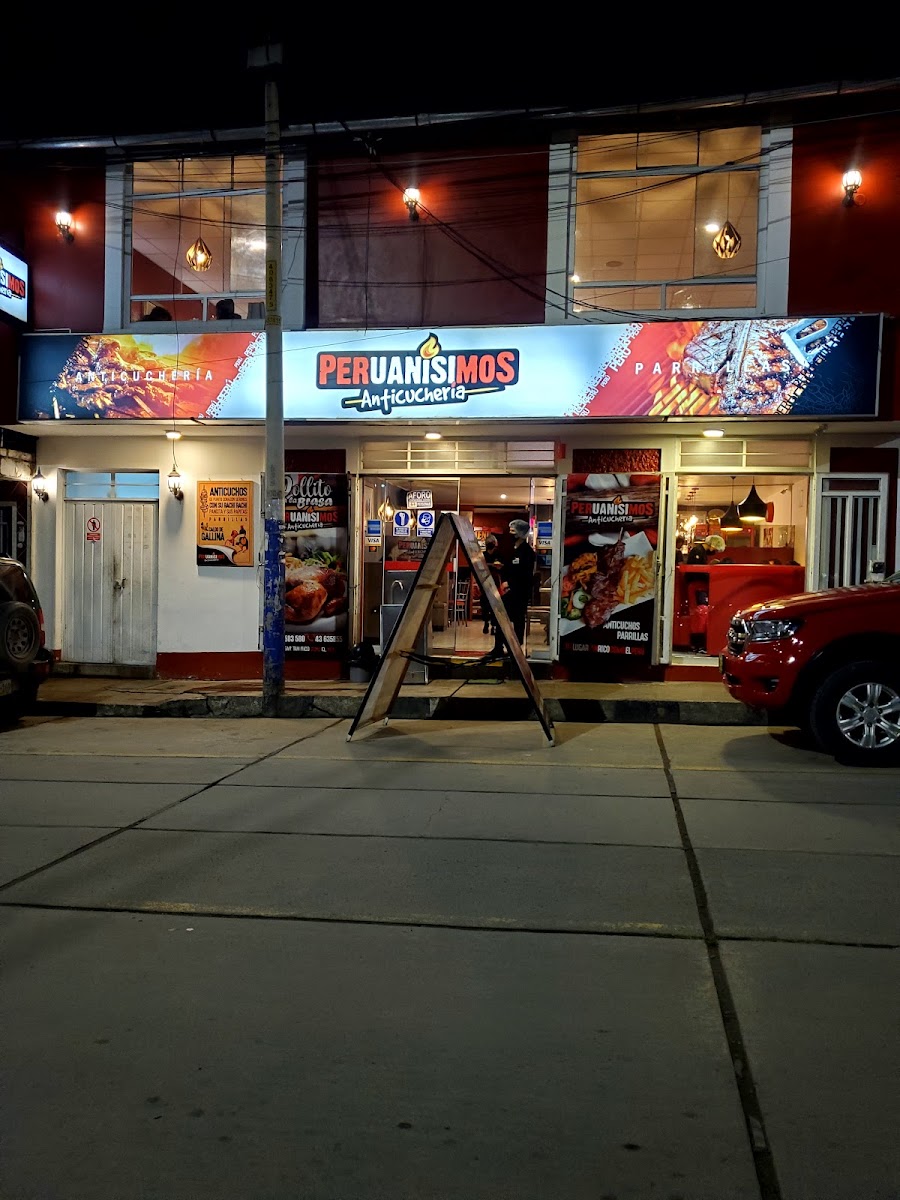 Peruanisimos Anticucheria