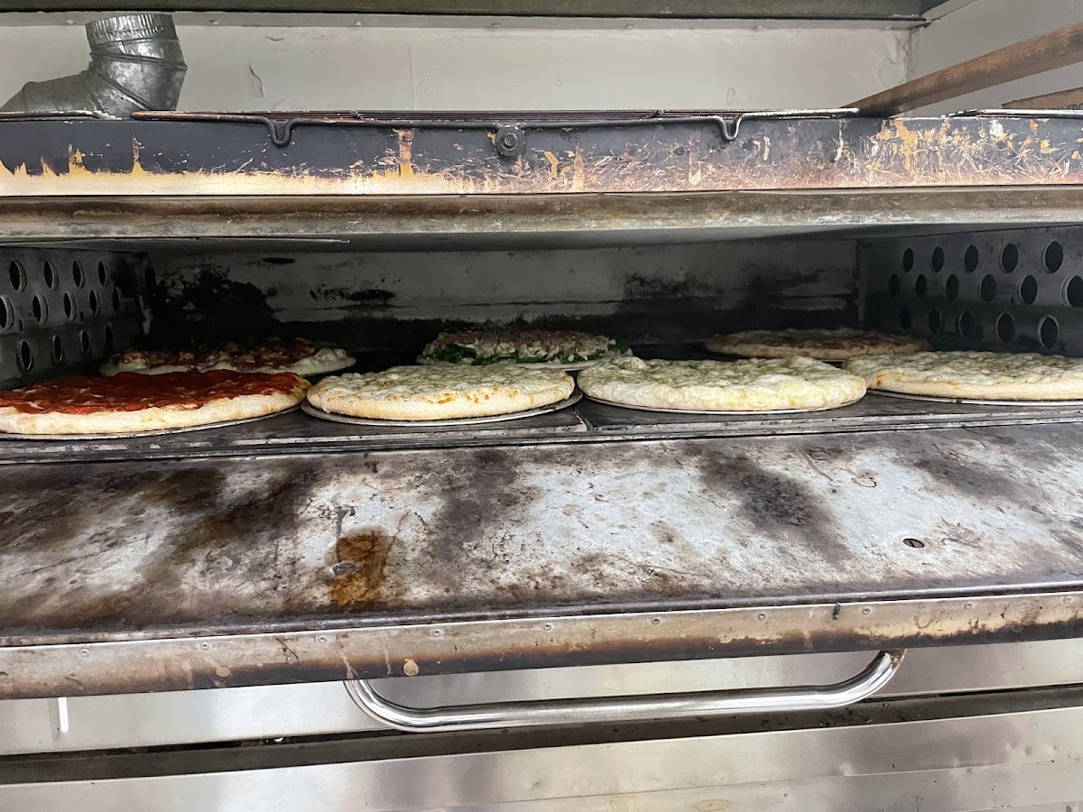 Pine Grove Pizza Aka D’Bad Pizza