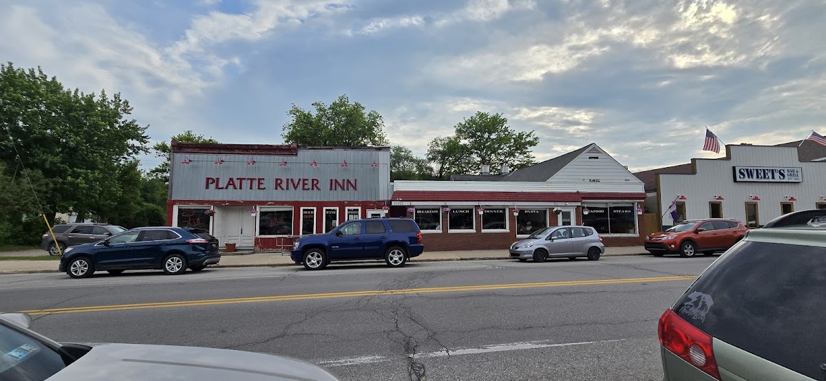 Platte River Inn