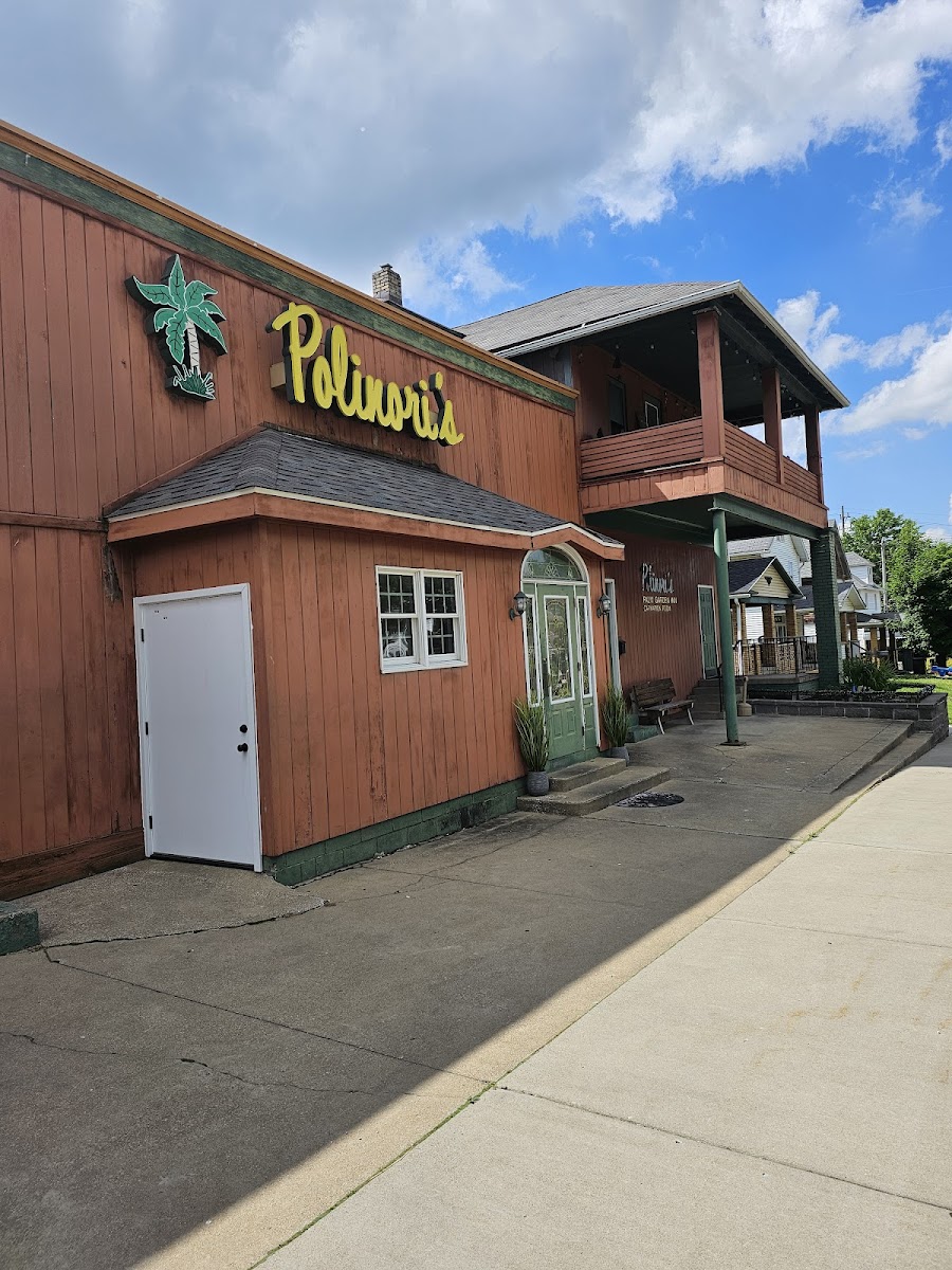 Polinori’S Palm Garden Inn