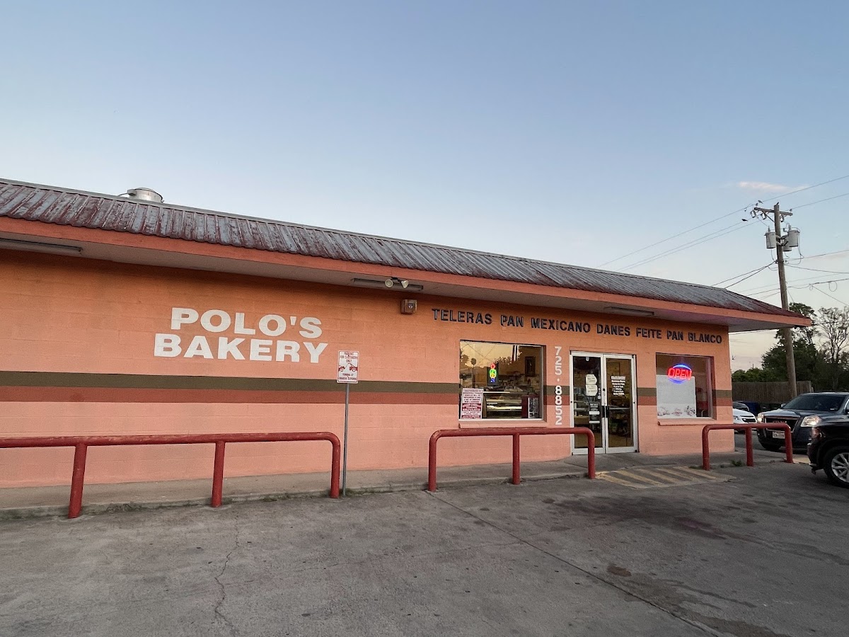 Polo's Bakery