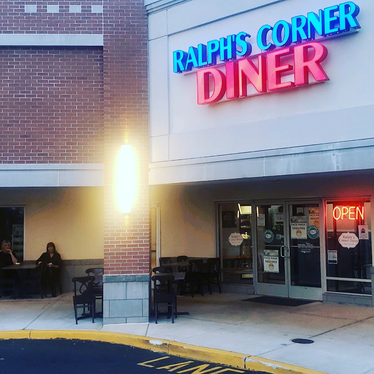 Ralph’S Corner Diner