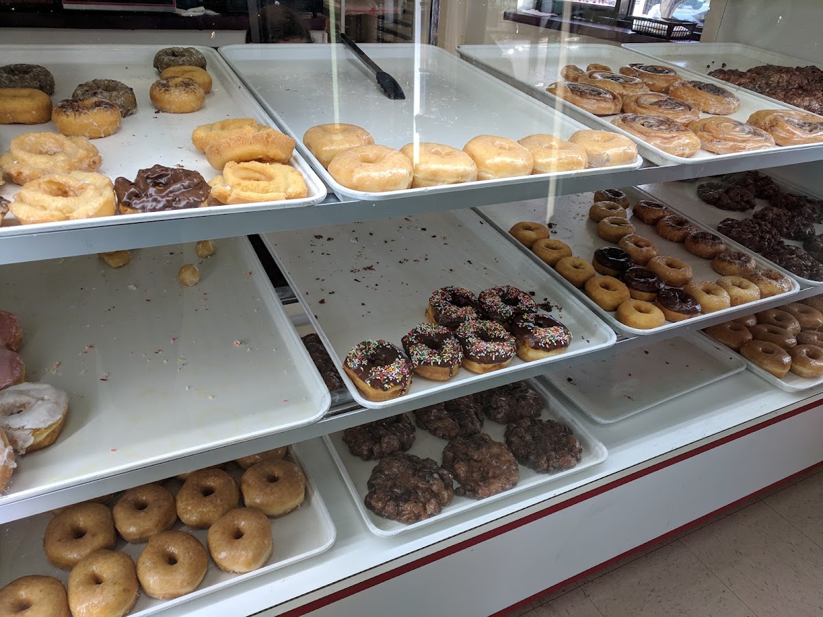 Red Oak Donuts Uptown