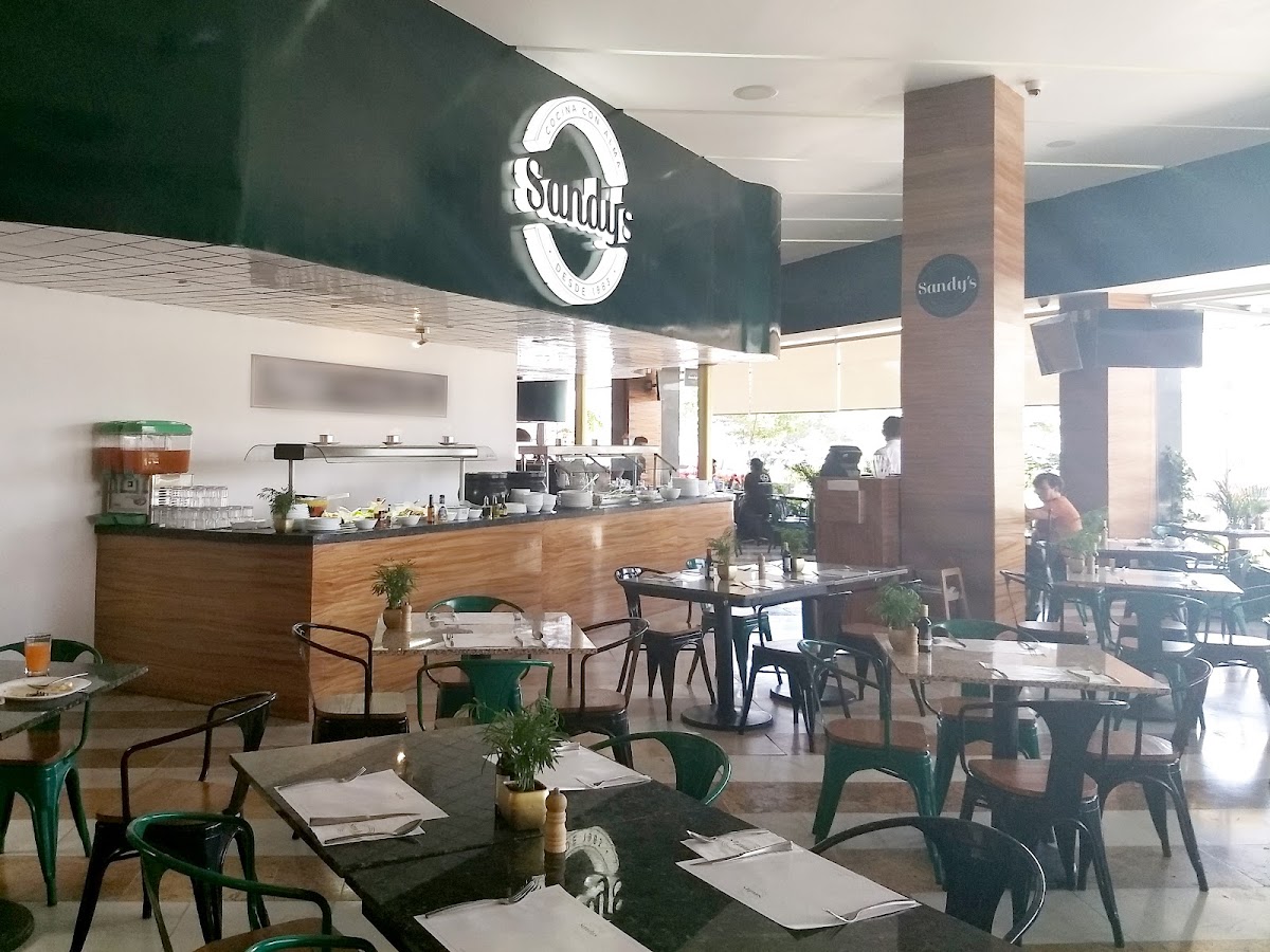 Restaurant Sandy's Plaza Patria
