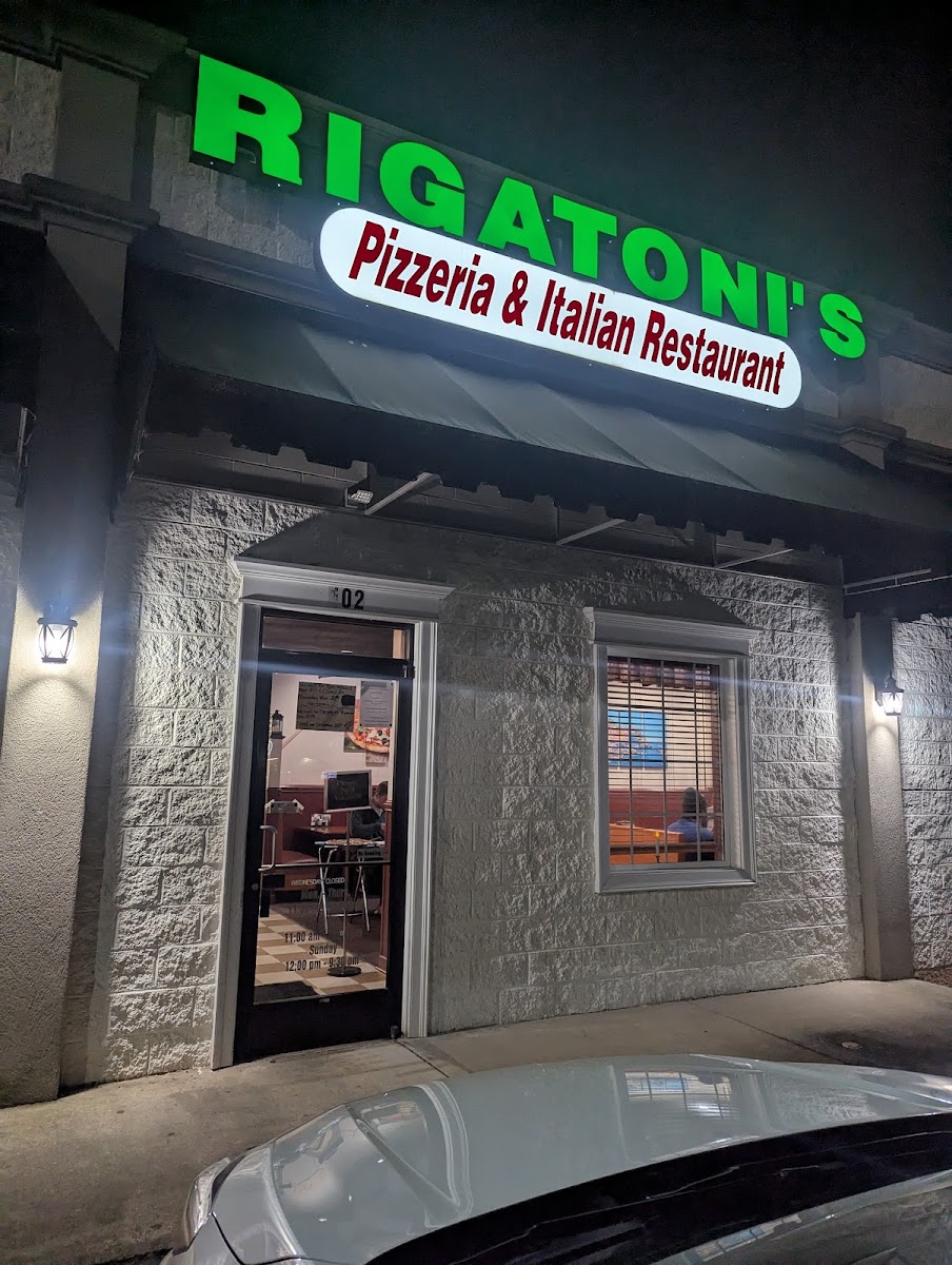 Rigatoni's Pizzeria & Italian