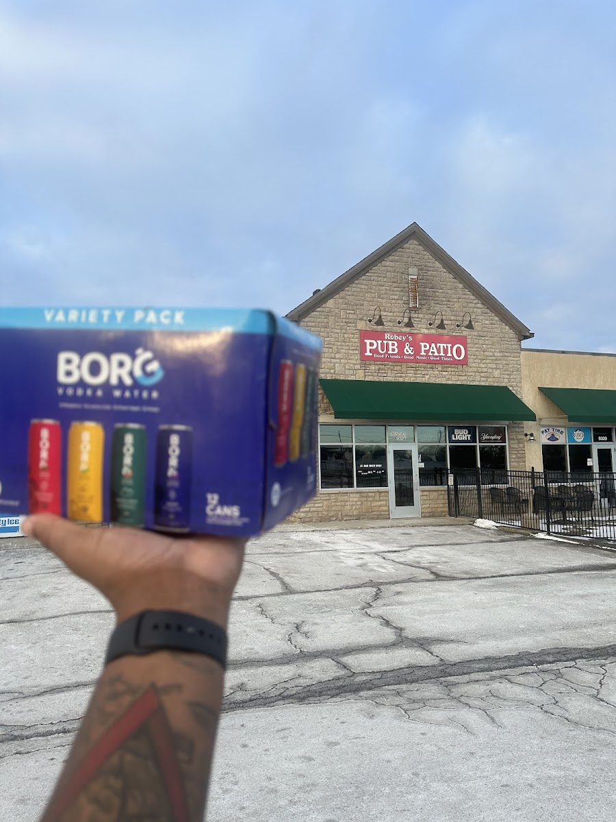 Robey's Sports Pub & Patio