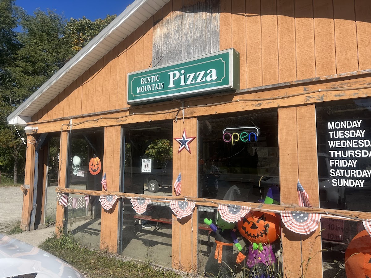 Rustic Mountain Pizza