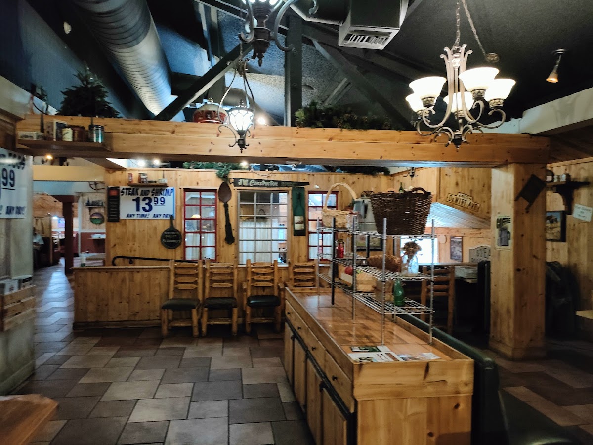 Seven Cafe And Grill