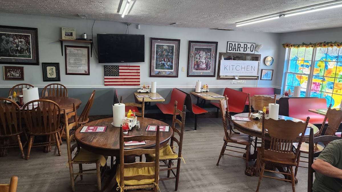 Shoal Creek Market And Grill