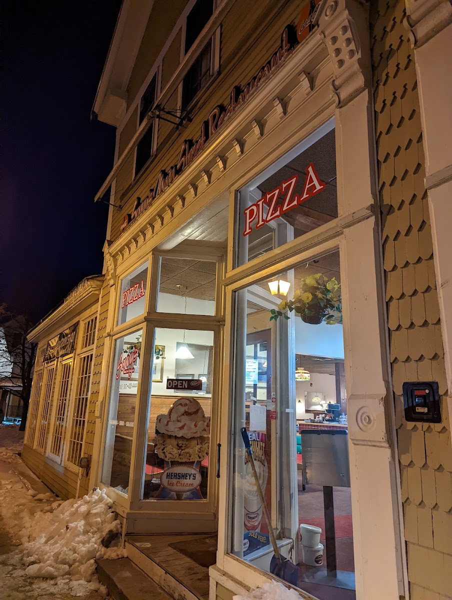 Sonny's Main Street Restaurant