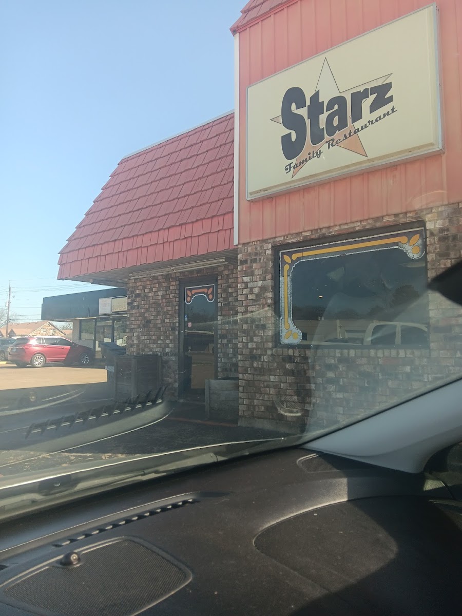 Starz Family Restaurant