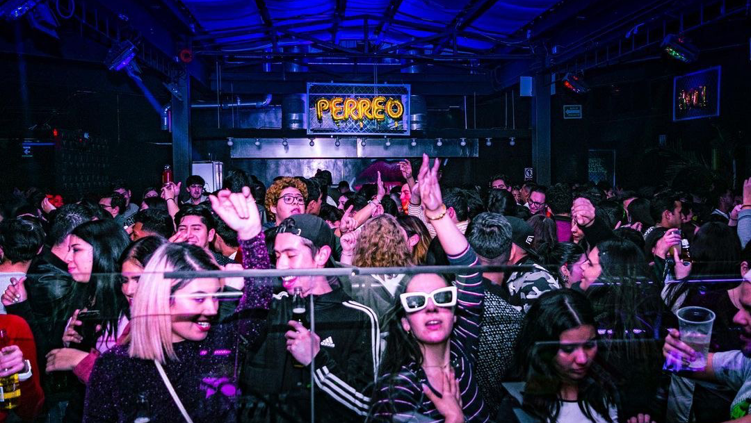 Sticky Social Savage Club