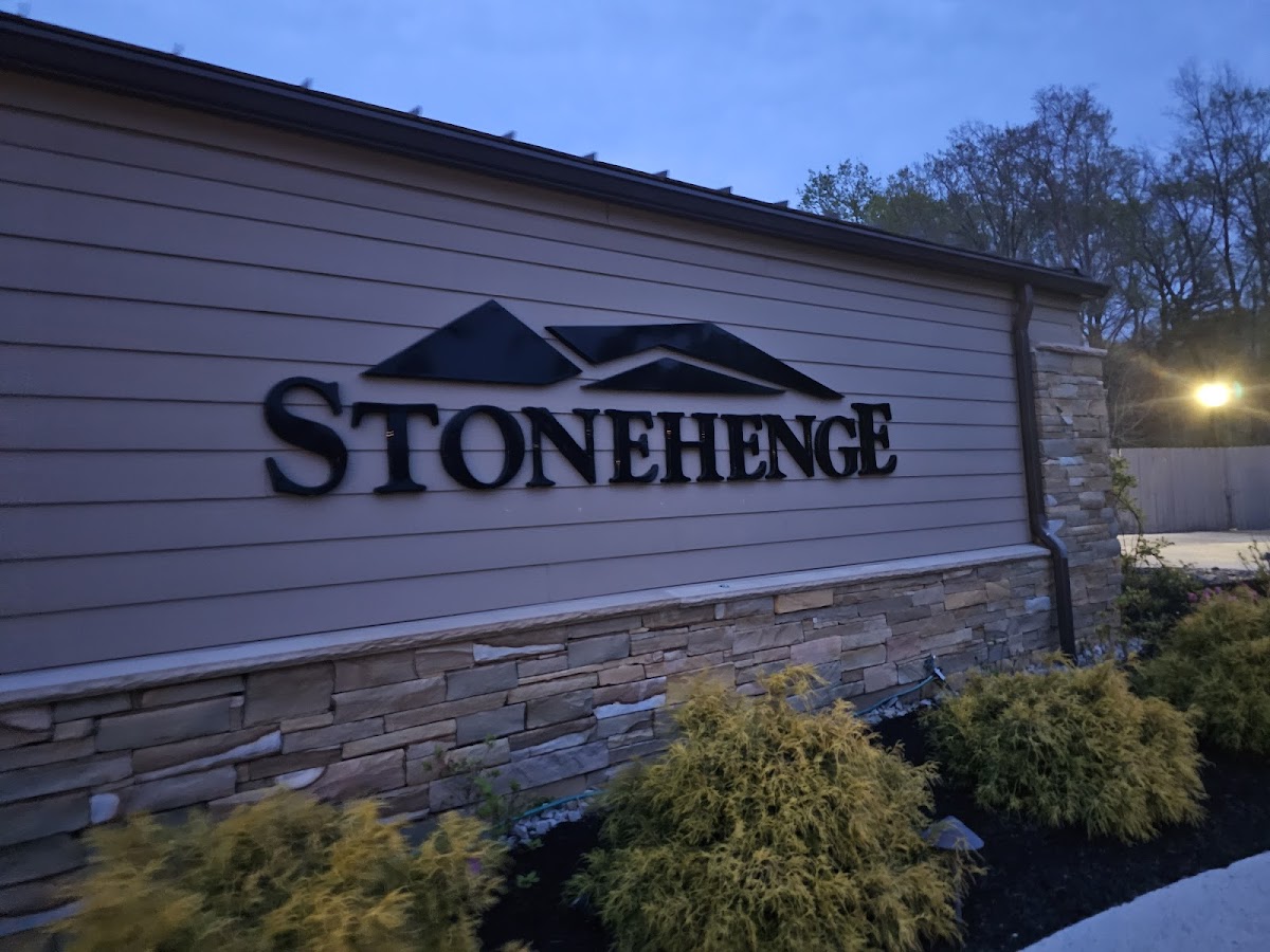 Stonehenge Grille