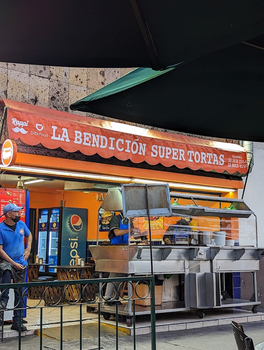 Super Tortas La Bendicion
