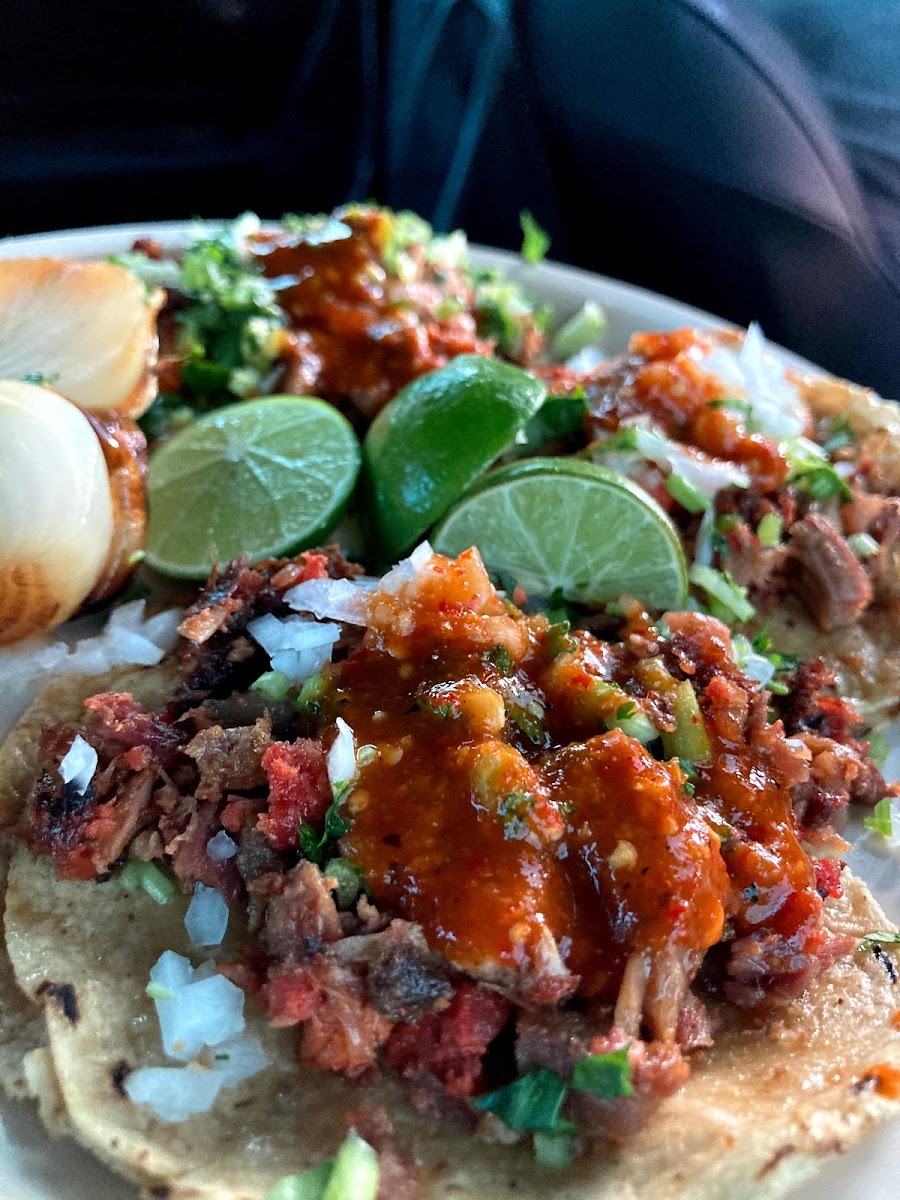Tacos Don Leon (Cabeza Y Suadero)