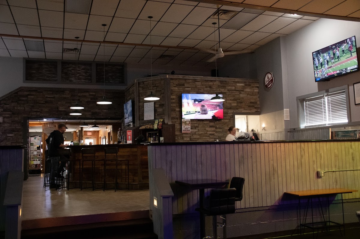 Twisted Raven Lounge