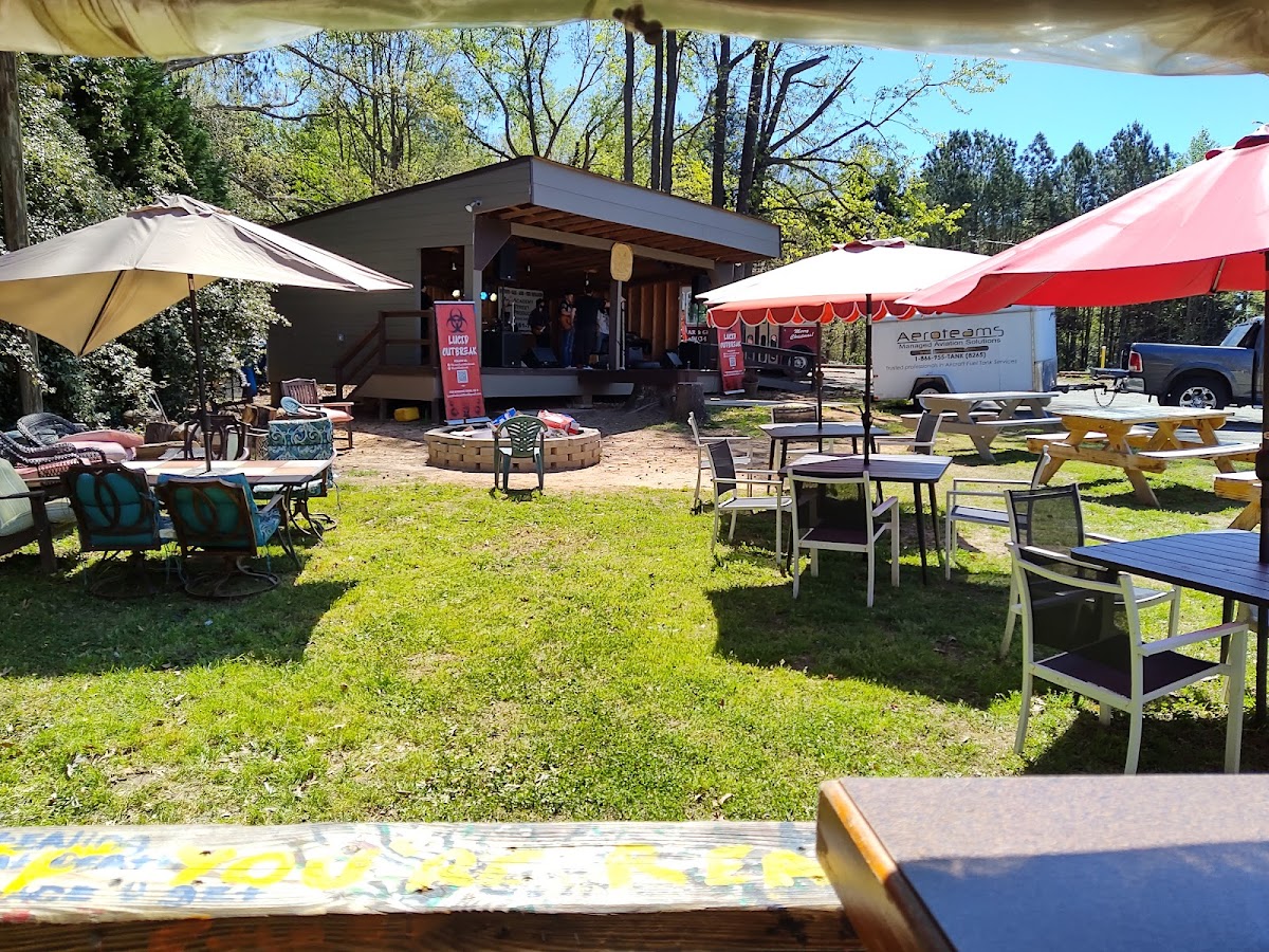 Two Trees Sports Bar & Grill