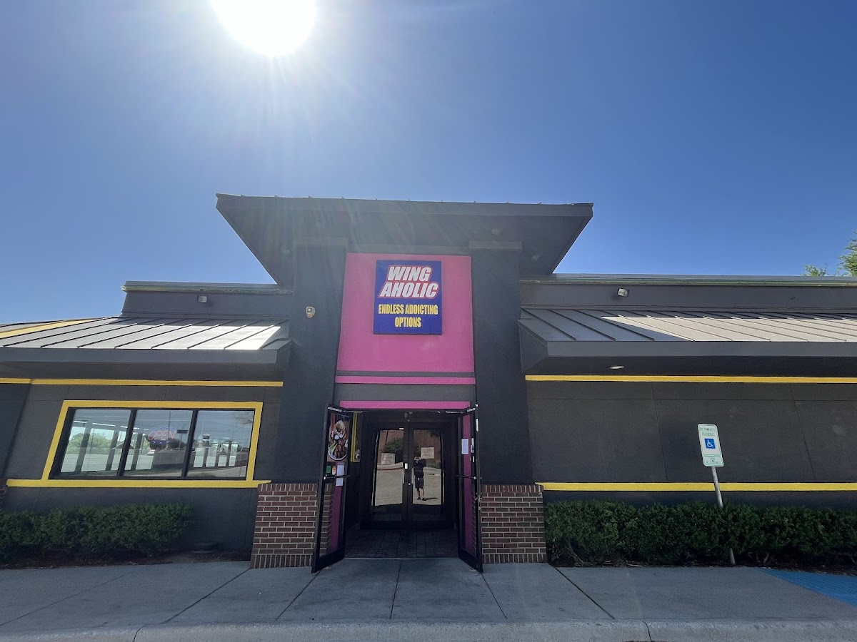 Wingaholic