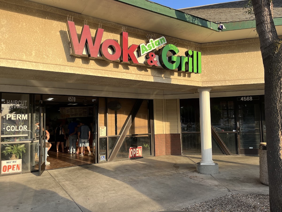 Wok & Grill