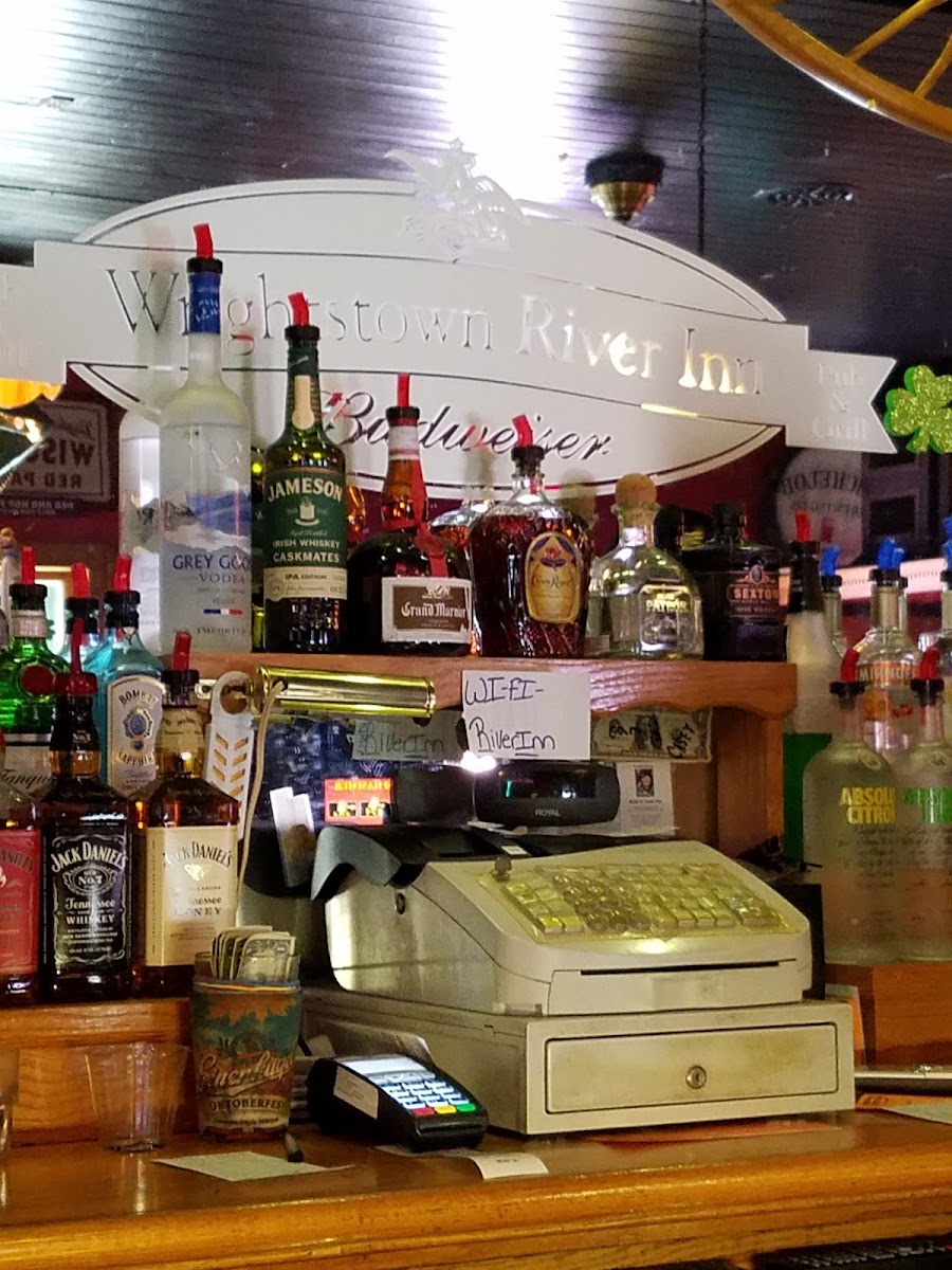 Wrightstown Nauti River Inn