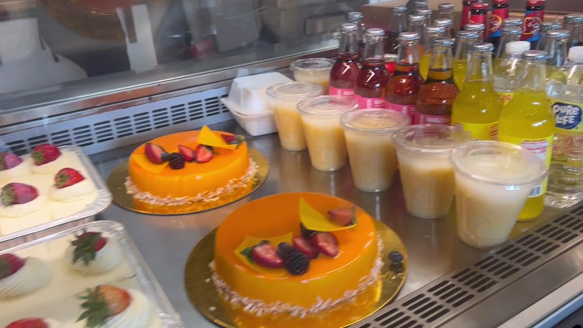 Ya Esta El Pan Restaurant & Bakery