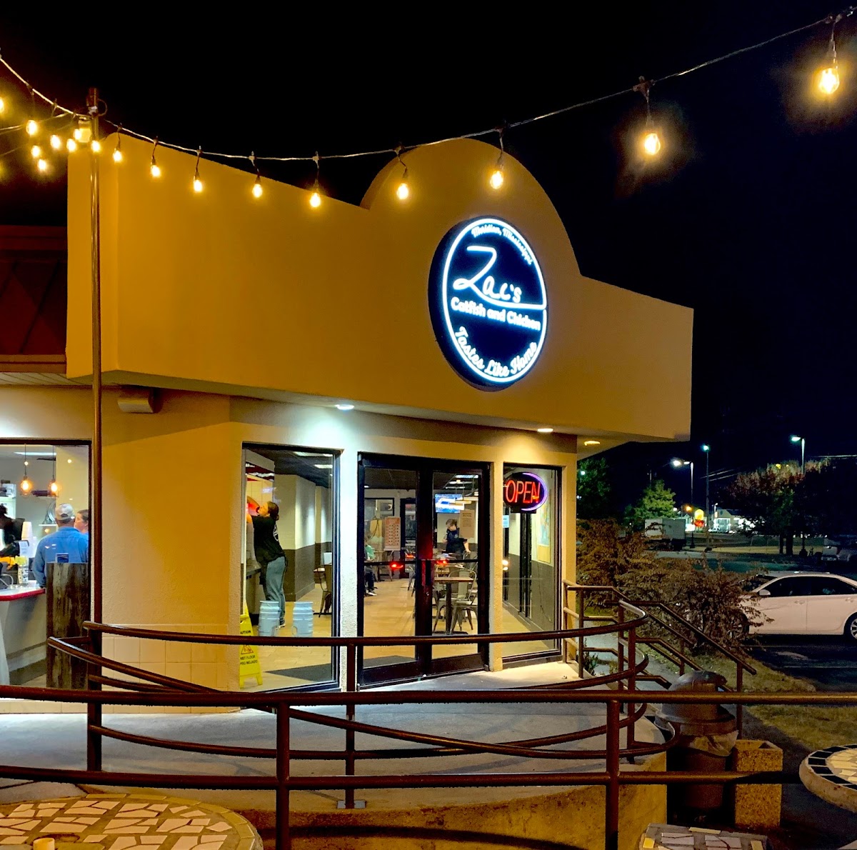 Zac's Catfish And Chicken